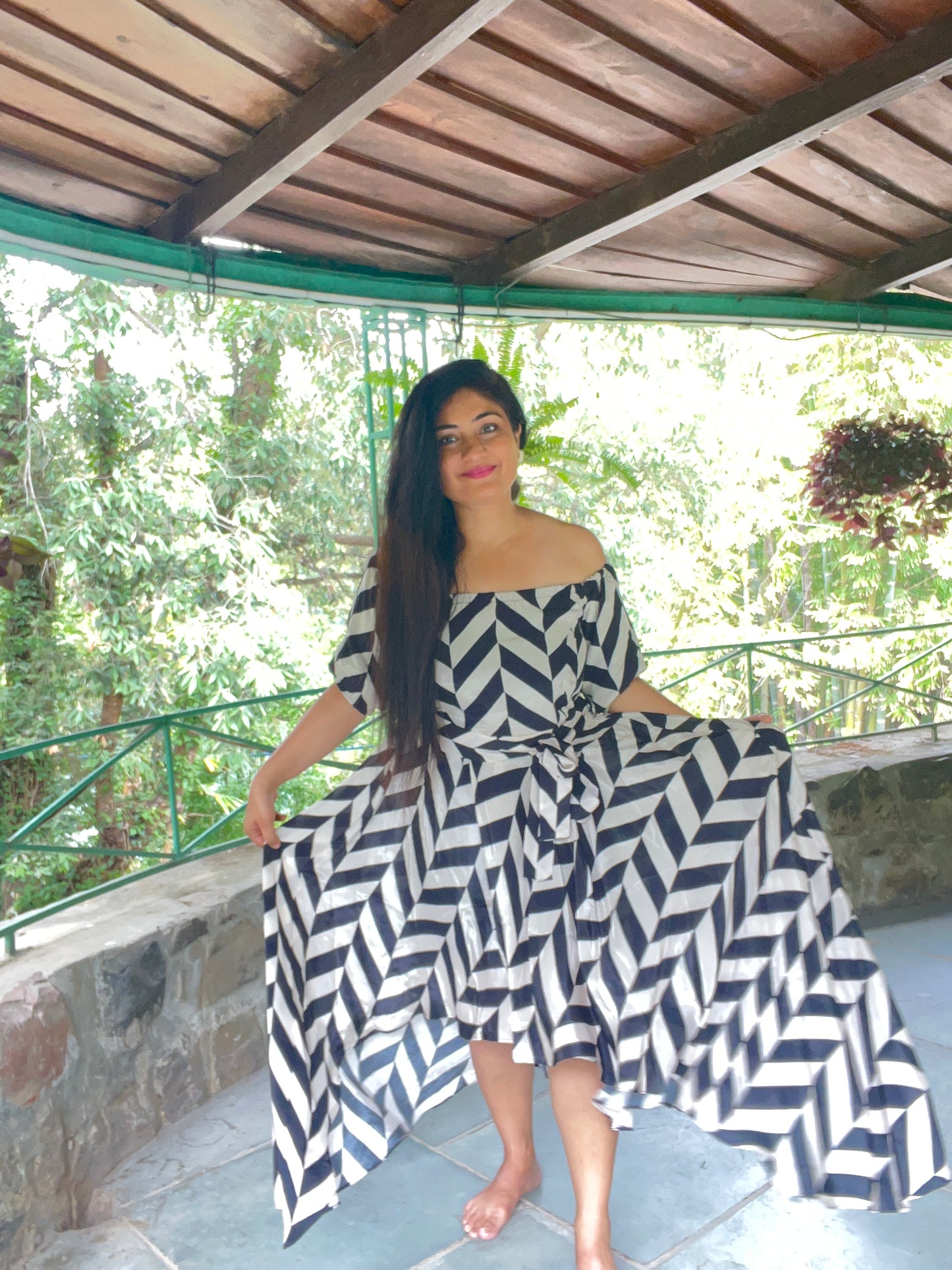 Black & White Chevron Crepe Dress