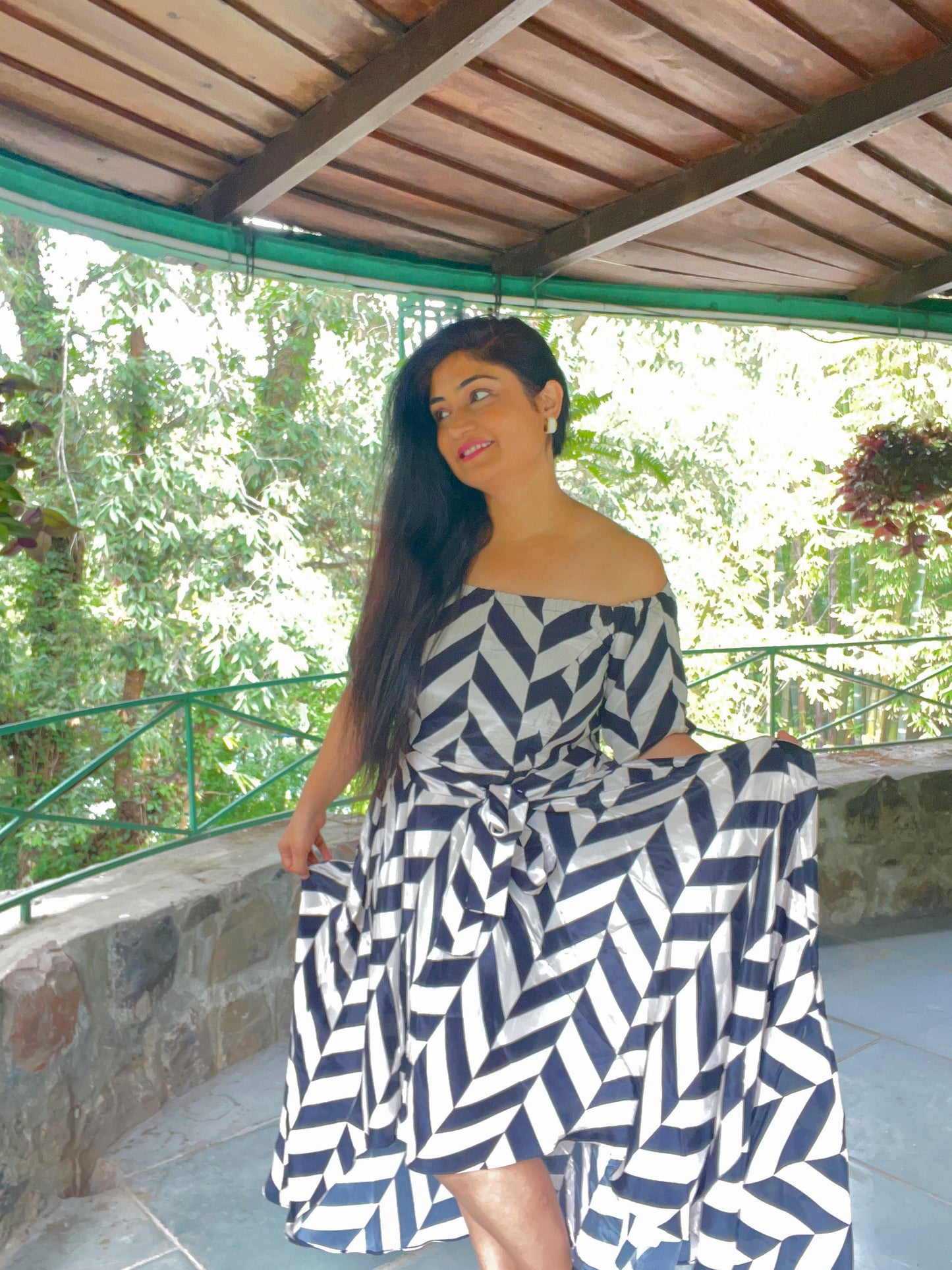 Black & White Chevron Crepe Dress