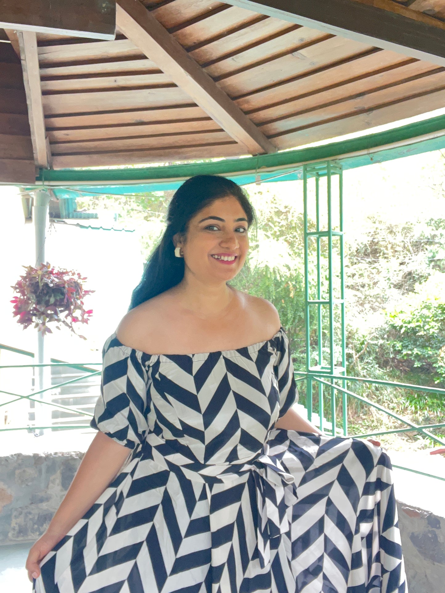 Black & White Chevron Crepe Dress