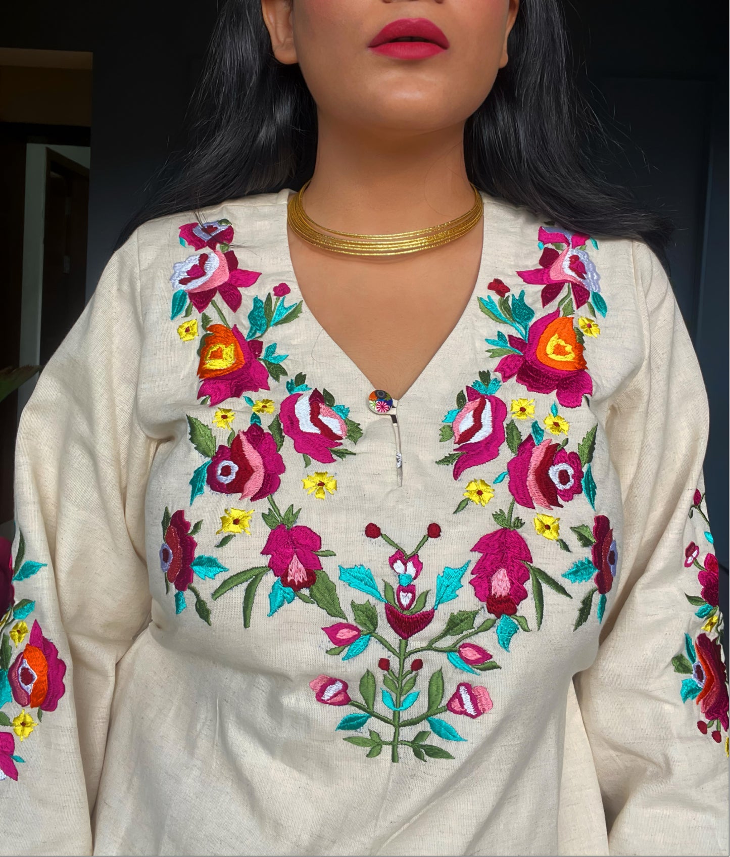 Khadi Co-Ord Set With Floral Embroidery