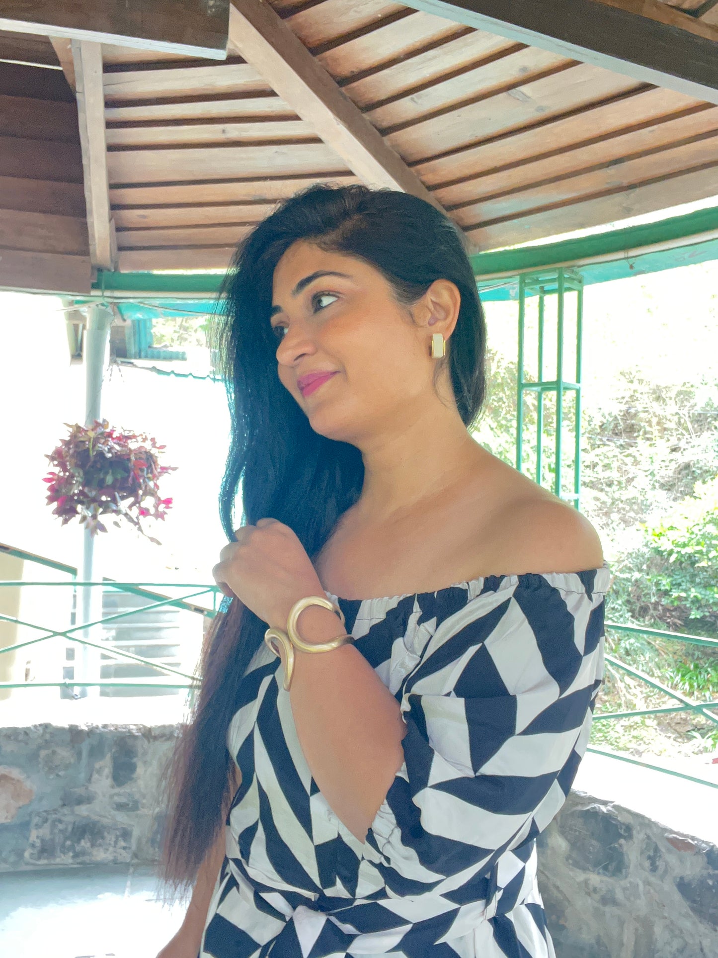 Black & White Chevron Crepe Dress